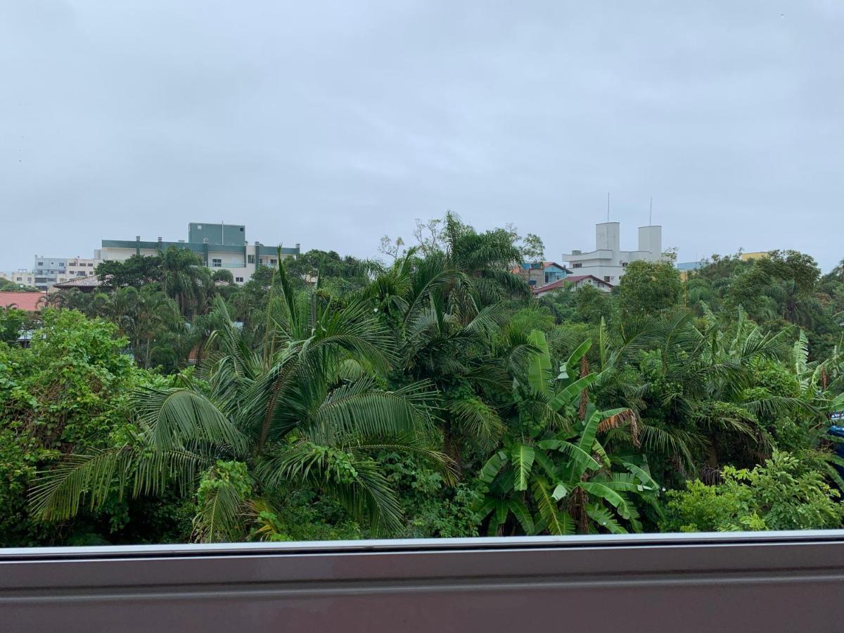 Apartamento Inteiro 3 Quartos No Condominio Solar Das Bromelias 邦比尼亚斯 外观 照片