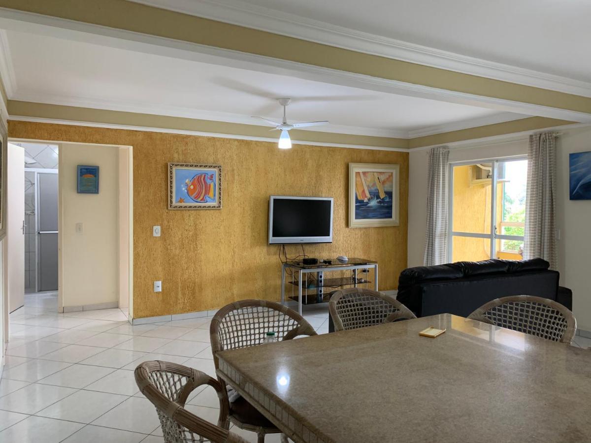 Apartamento Inteiro 3 Quartos No Condominio Solar Das Bromelias 邦比尼亚斯 外观 照片