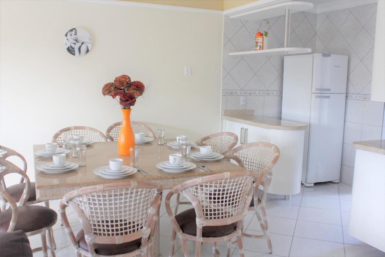 Apartamento Inteiro 3 Quartos No Condominio Solar Das Bromelias 邦比尼亚斯 外观 照片
