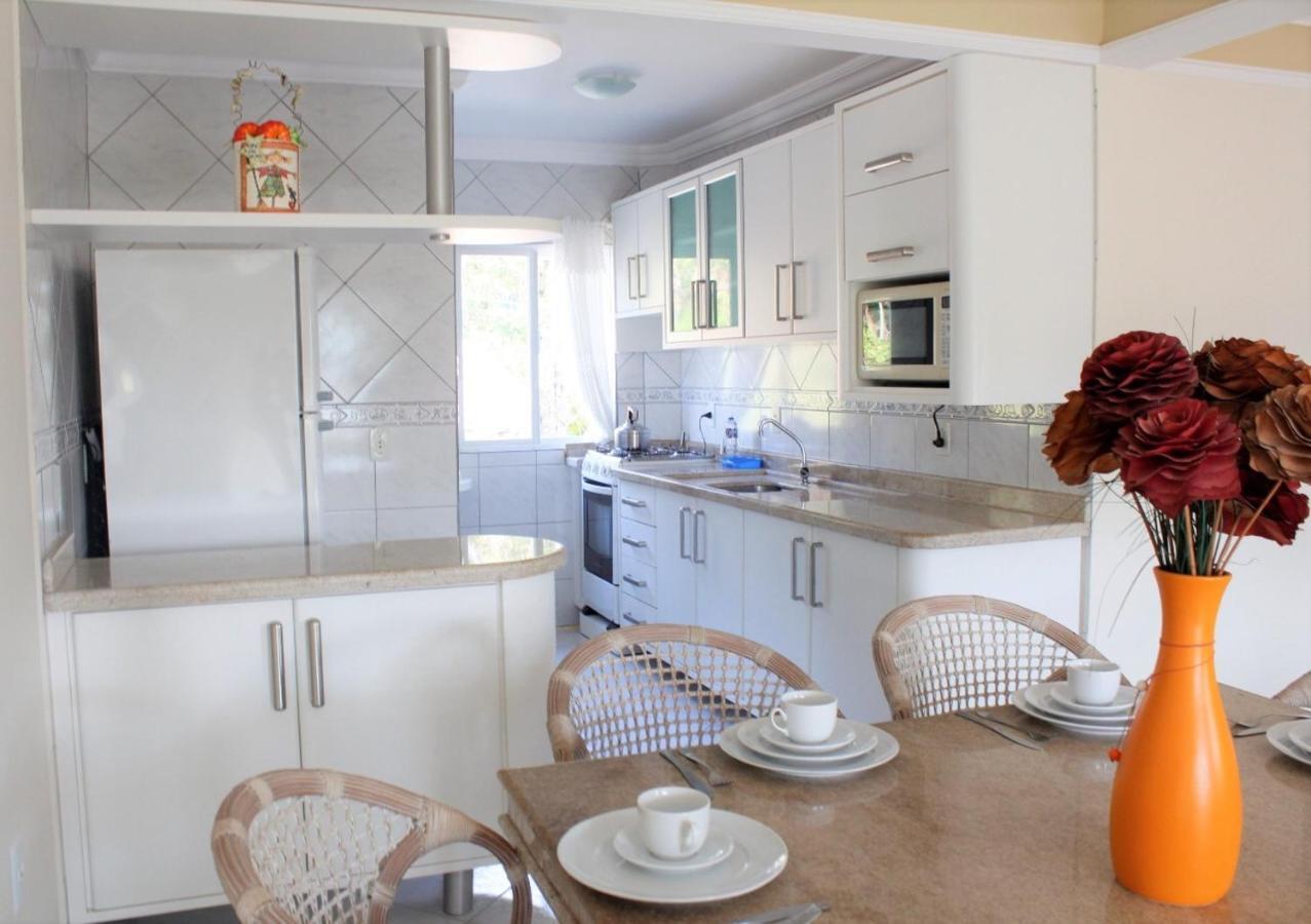 Apartamento Inteiro 3 Quartos No Condominio Solar Das Bromelias 邦比尼亚斯 外观 照片